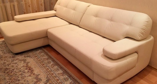 Обивка углового дивана.  Оржицы